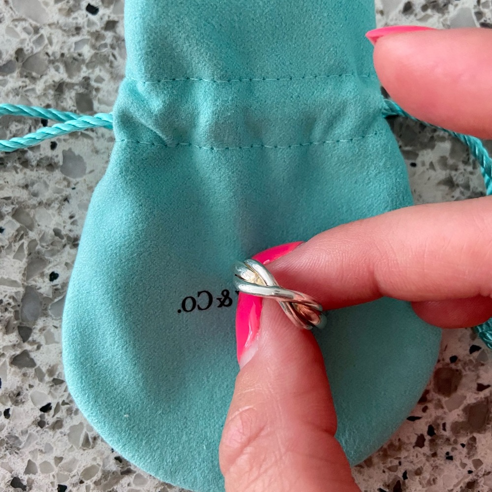 TIFFANY RING